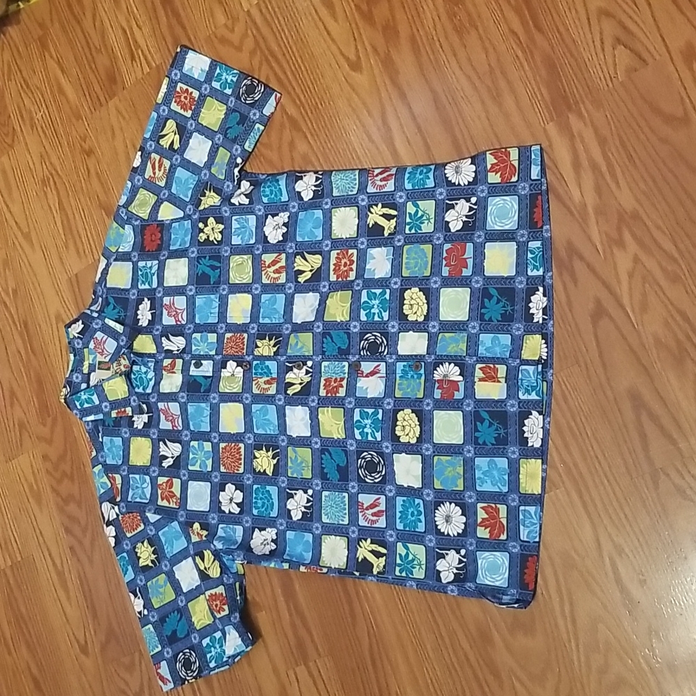 Tori Richard Honolulu shirt small like new